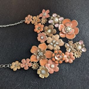 Floral metal necklace